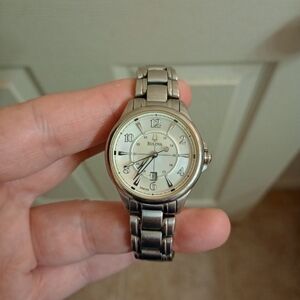Bulova Vintage Women's Watch ⌚ Stainless Steel Good Condition Pre Owned